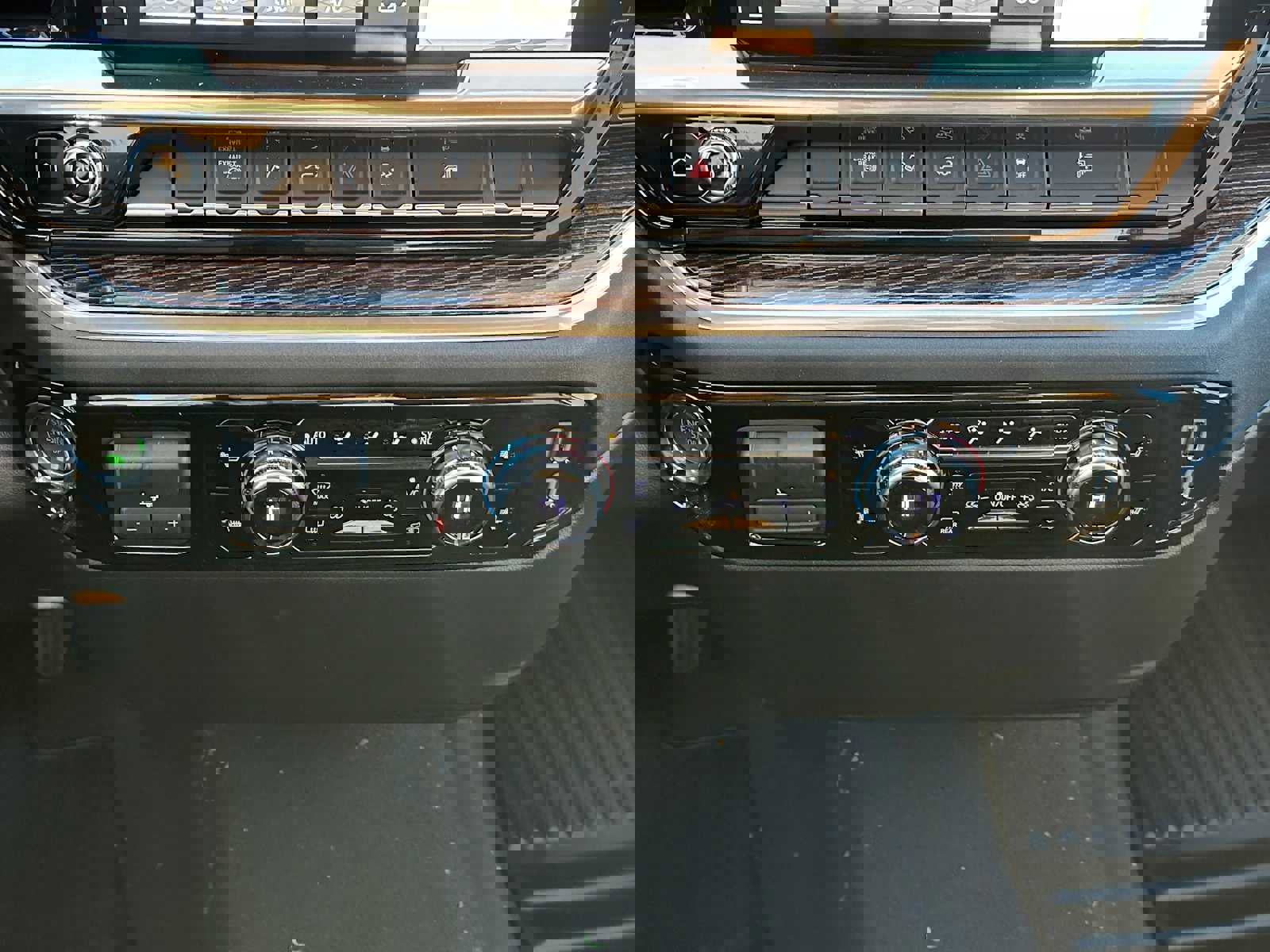 New 2026 GMC Sierra 2500 SLE w/ SLE Convenience Package image 26