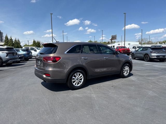 Used 2020 Kia Sorento LX FWD image 3