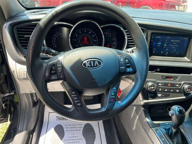 Used 2012 Kia Optima LX w/ Convenience Pkg FWD image 16