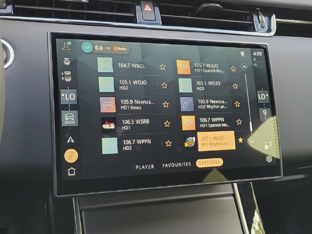 Certified 2026 Land Rover Range Rover Evoque S AWD/4WD image 32