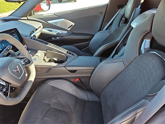 Used 2024 Chevrolet Corvette Stingray Preferred Conv w/ 2LT image 10