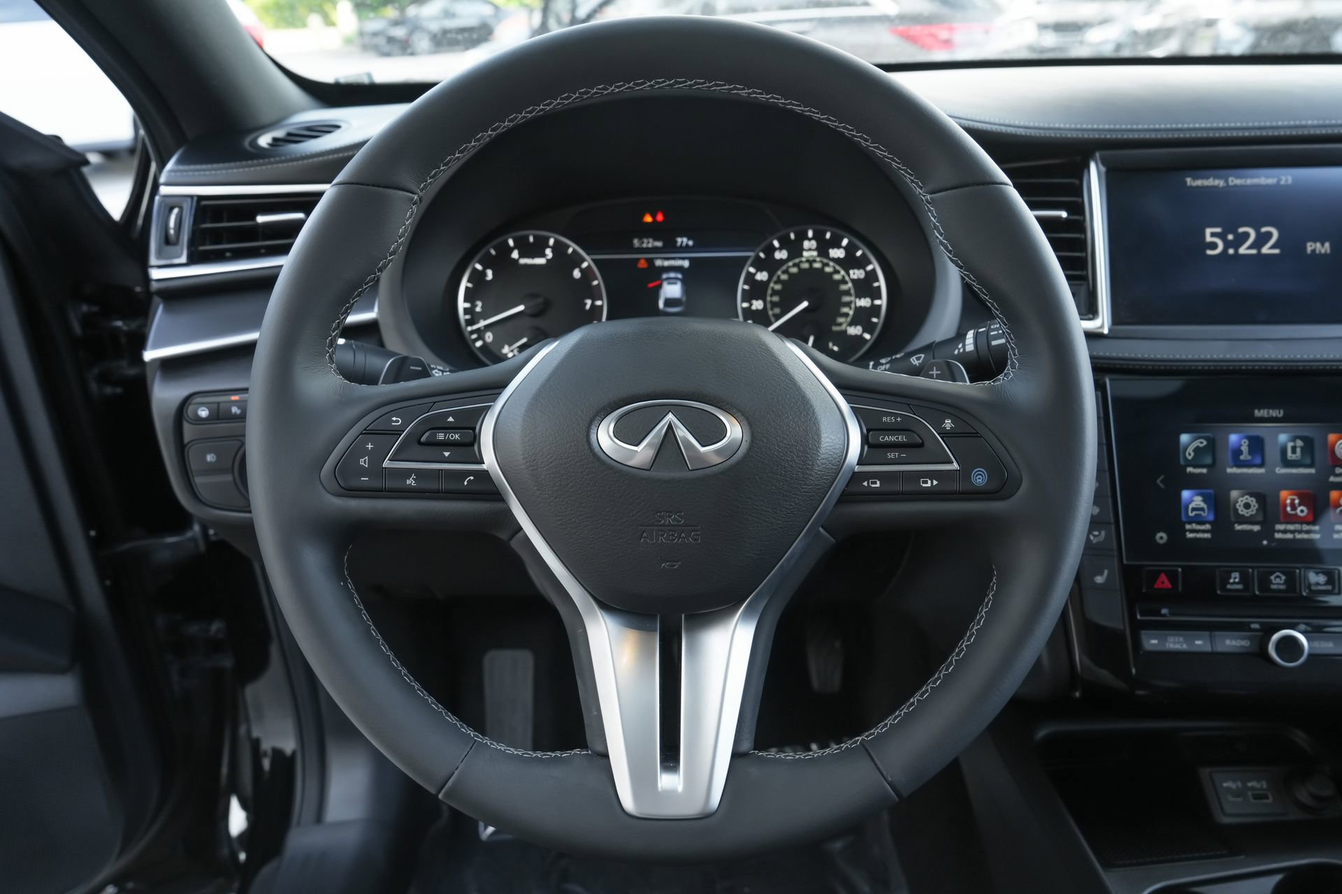 Used 2025 INFINITI QX55 Luxe w/ Cargo Package image 8