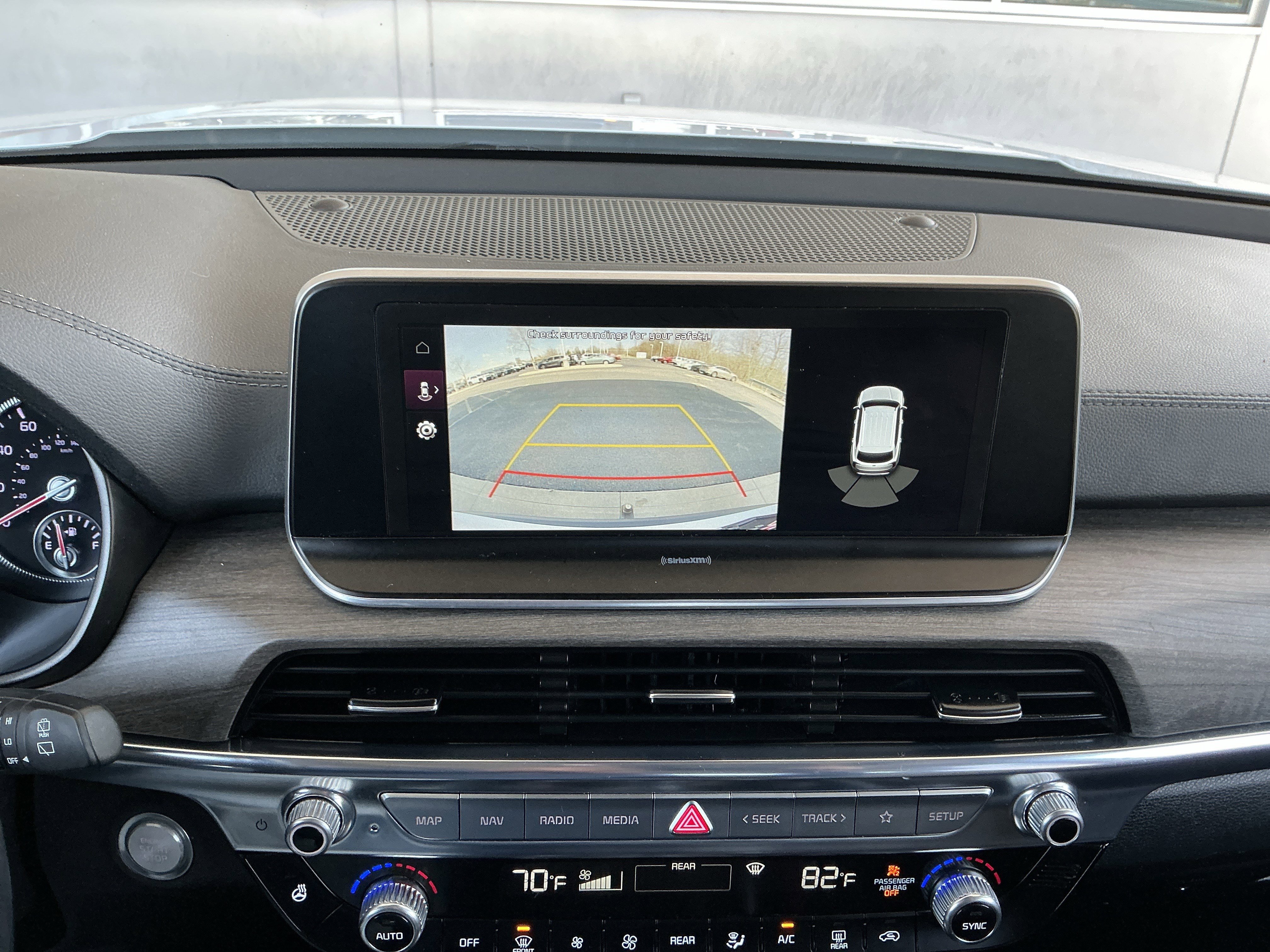 Used 2022 Kia Telluride EX w/ EX Premium Package image 10