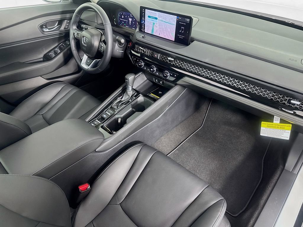 Used 2025 Honda Accord Touring image 39