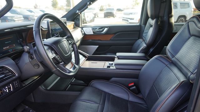 Used 2023 Lincoln Navigator Black Label image 21