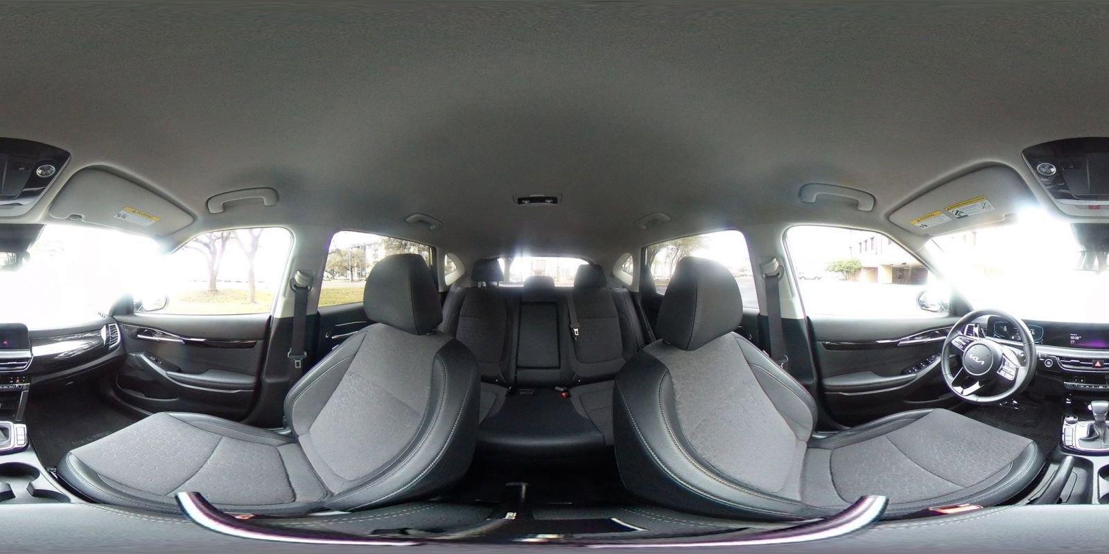 Used 2025 Kia Seltos S image 37