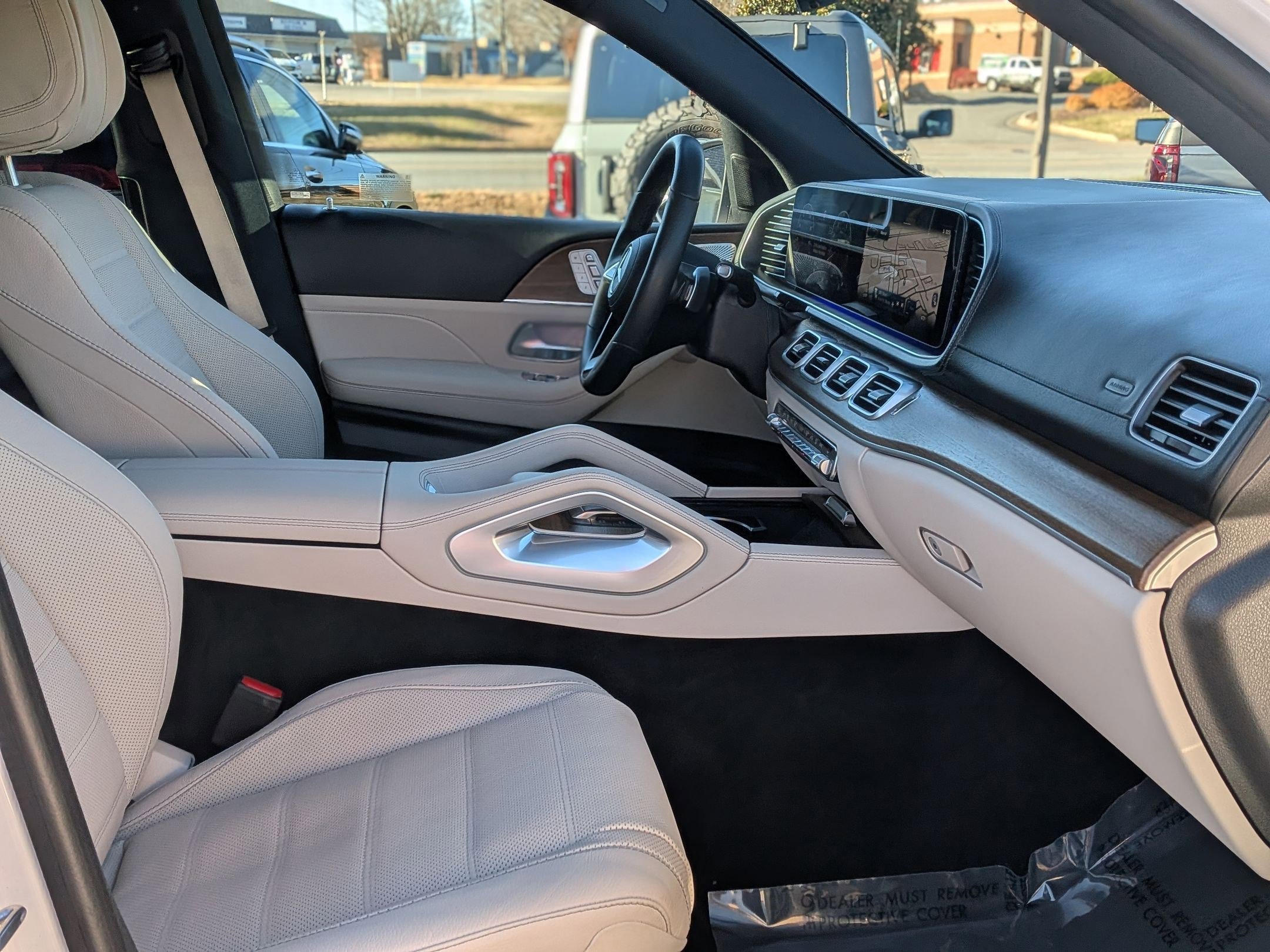 Certified 2025 Mercedes-Benz GLS 450 4MATIC image 44