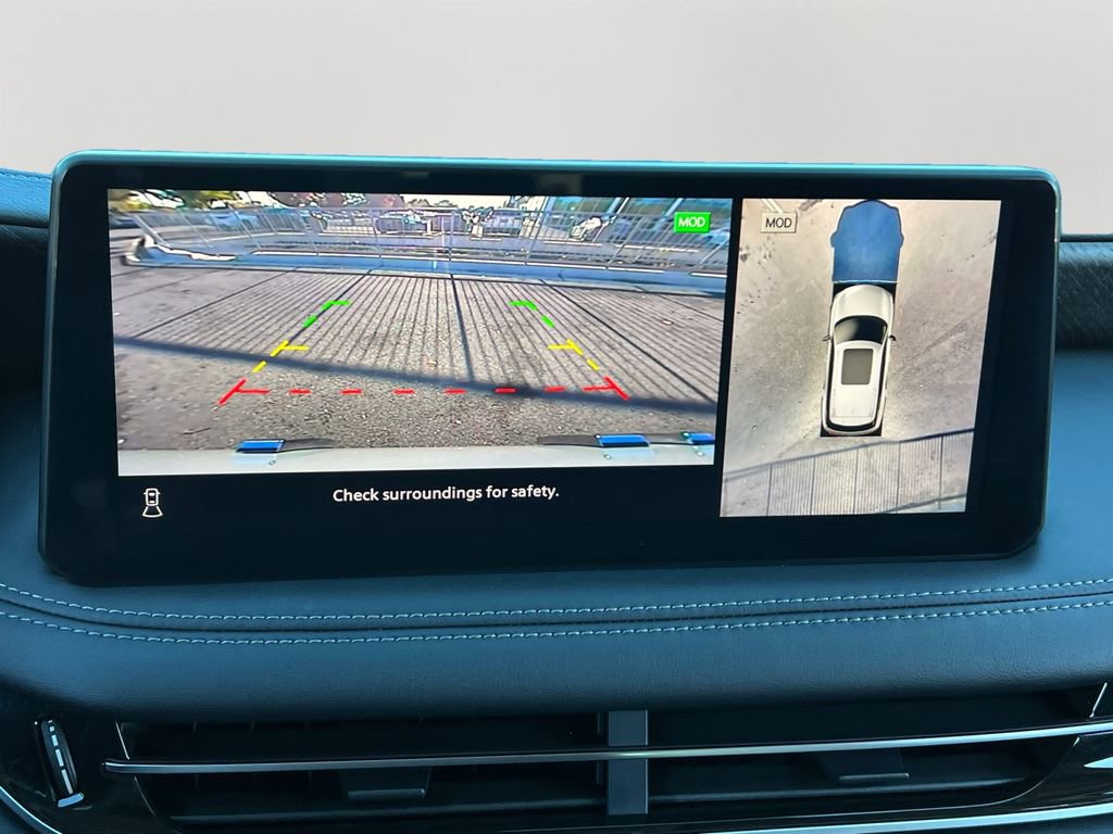 Used 2025 INFINITI QX60 Sensory w/ Cargo Package image 22