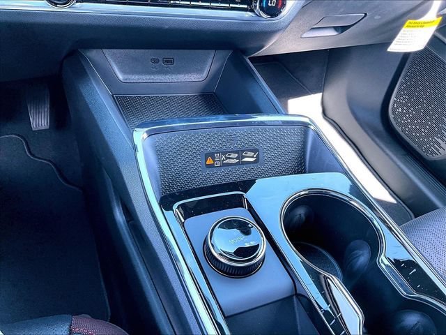New 2027 Chevrolet Equinox RS w/ Convenience Package III FWD image 26