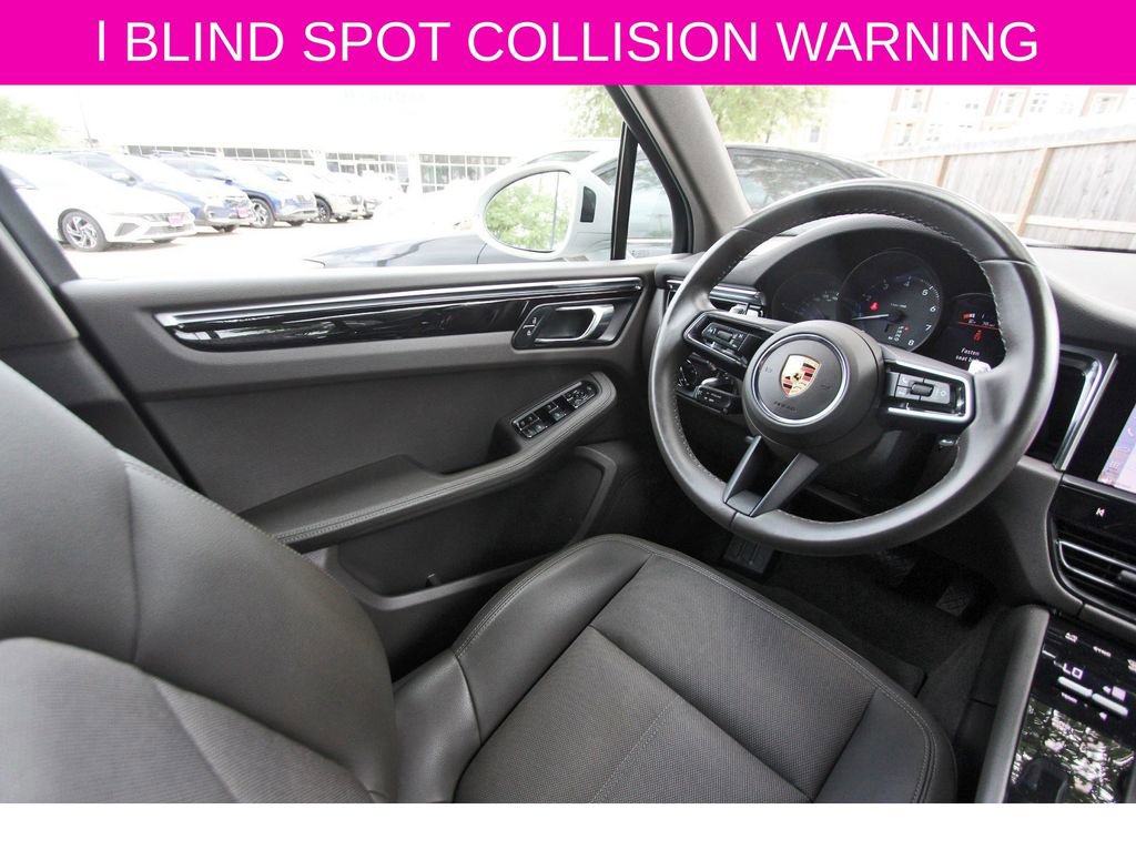 Used 2022 Porsche Macan image 9