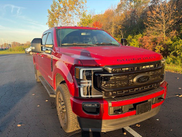 Used 2022 Ford F250 Lariat w/ Black Appearance Package AWD/4WD image 7