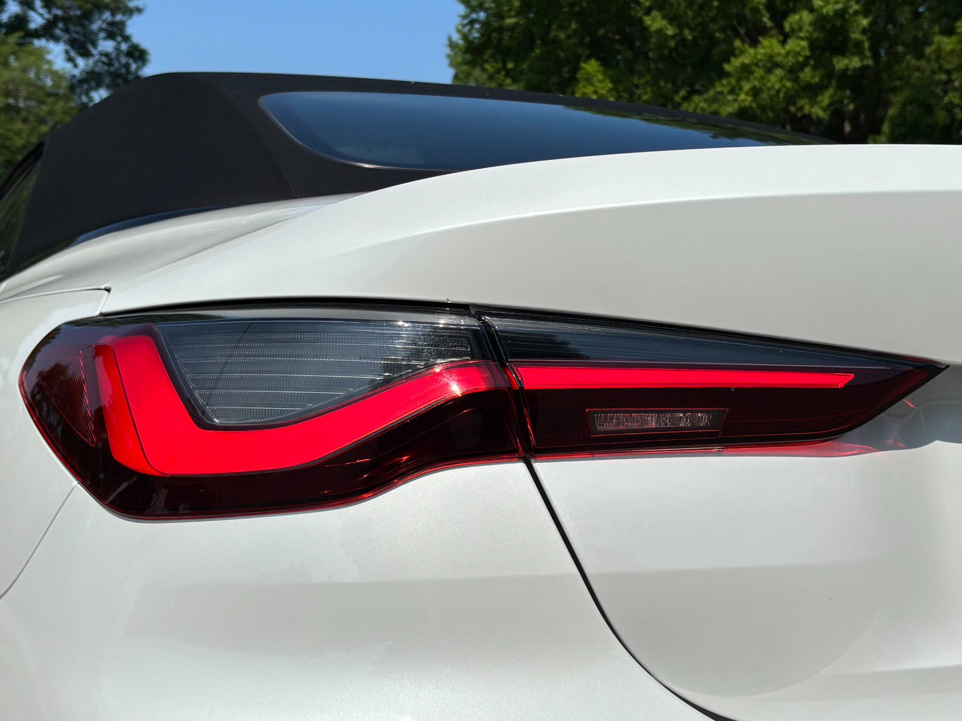 Used 2022 BMW M440i Convertible RWD image 53