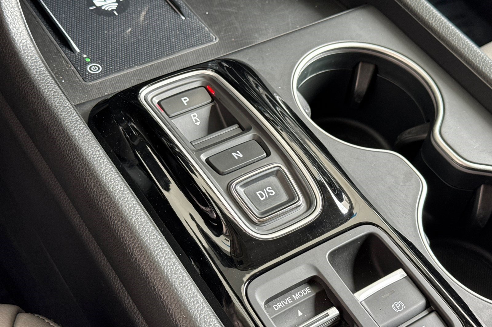 Certified 2023 Honda Pilot Touring image 17