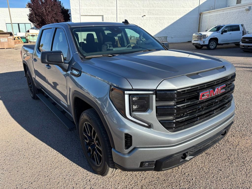 Used 2025 GMC Sierra 1500 Elevation AWD/4WD image 3