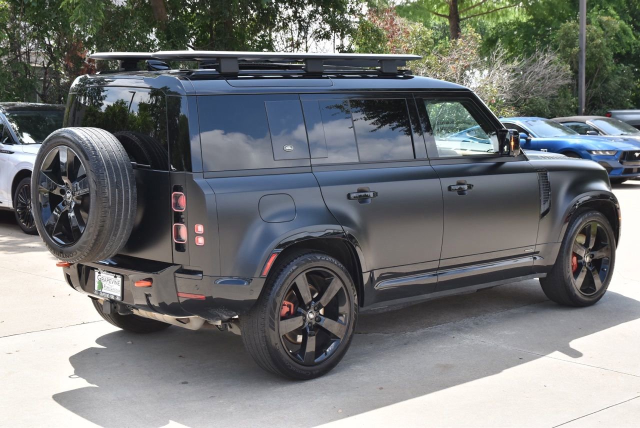 Used 2023 Land Rover Defender 110 X AWD/4WD image 7