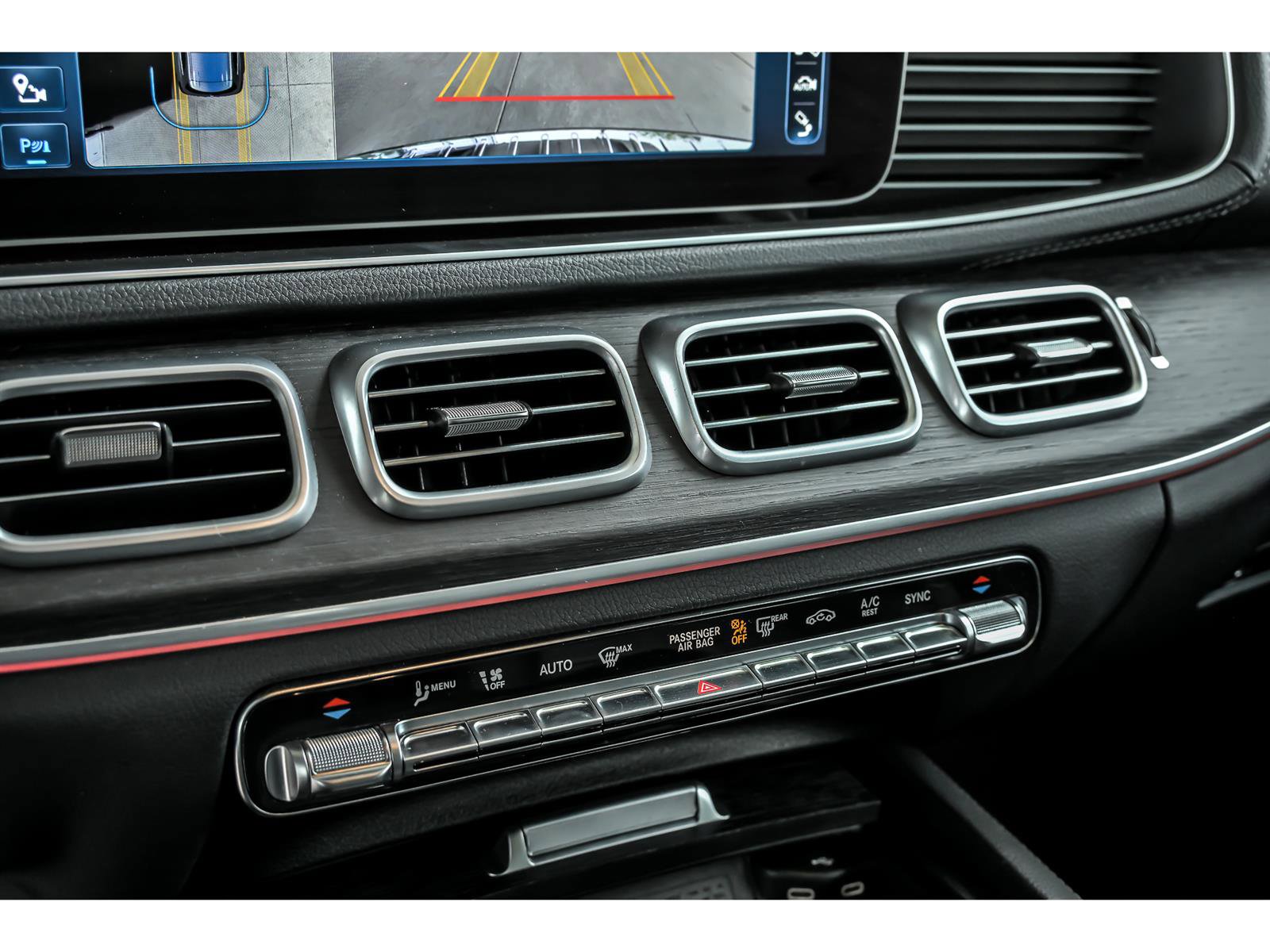Certified 2024 Mercedes-Benz GLS 450 4MATIC image 21
