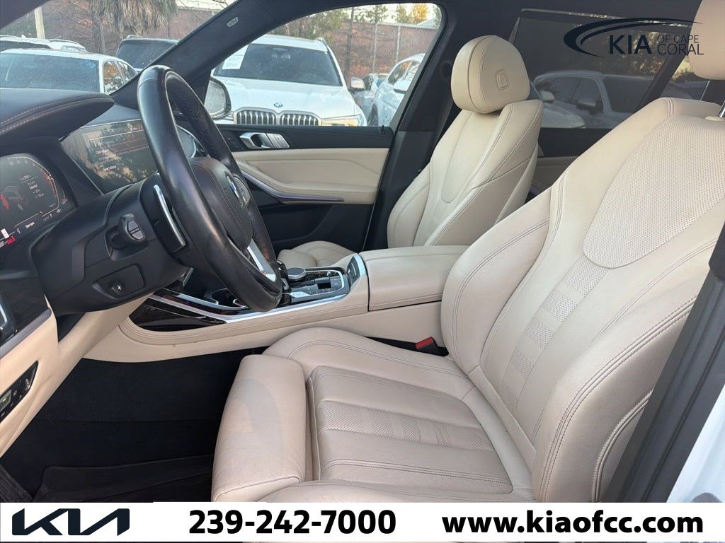 Used 2021 BMW X7 xDrive40i w/ Premium Package image 4