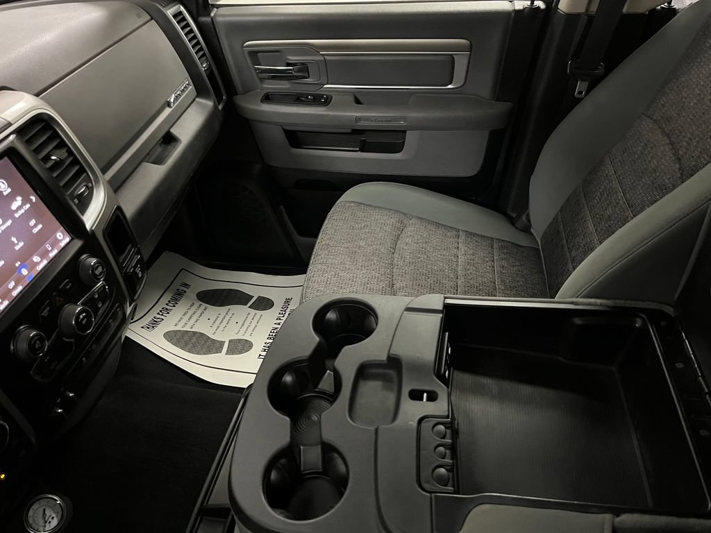 Used 2018 RAM 1500 Big Horn AWD/4WD image 39