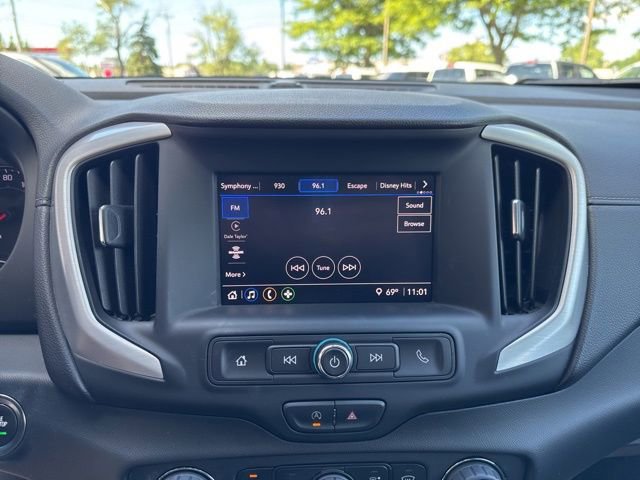 Used 2022 GMC Terrain SLE w/ Driver Convenience Package image 18