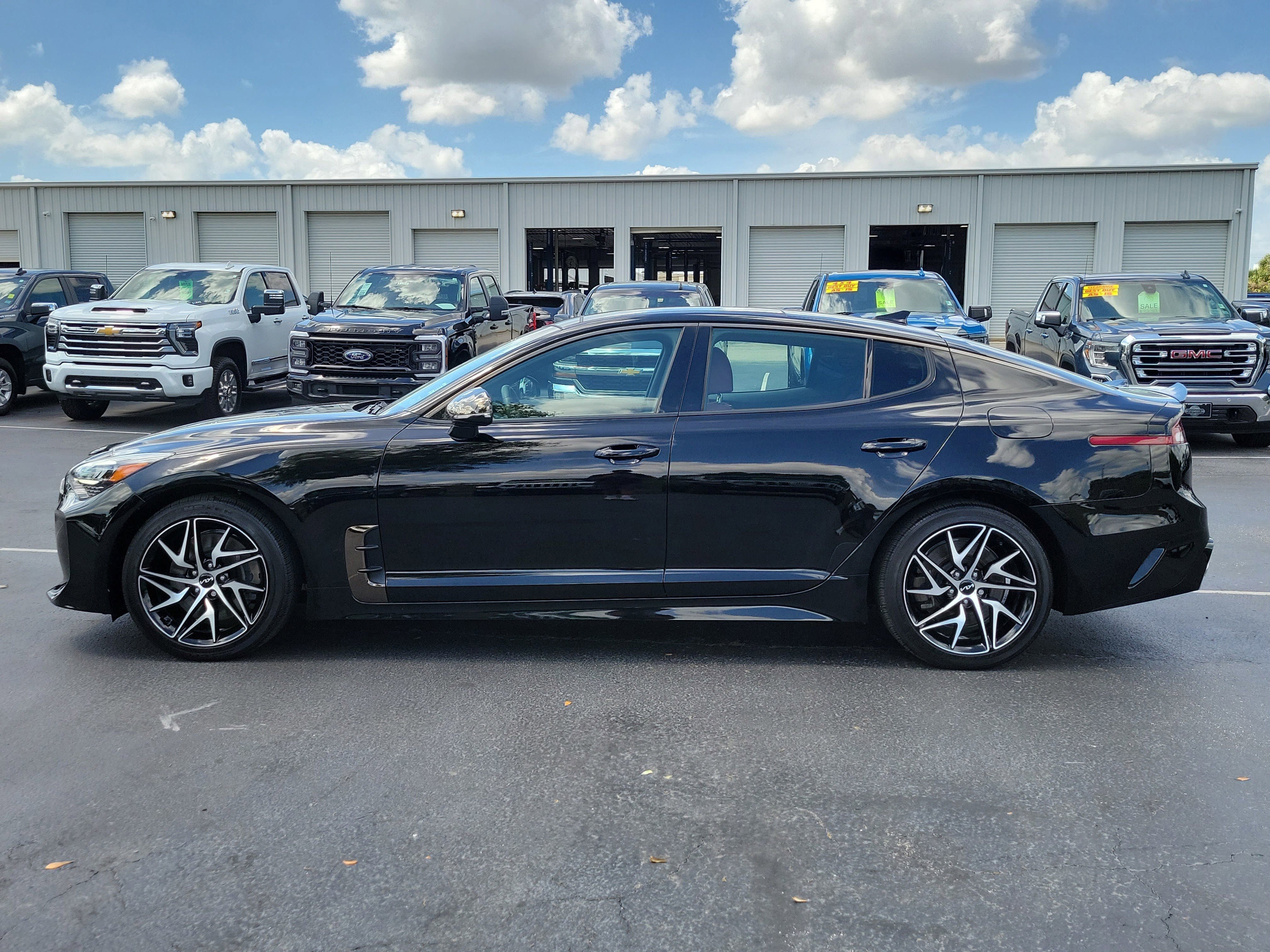 Used 2023 Kia Stinger GT-Line w/ Sun & Sound Package image 6