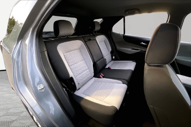 Used 2023 Chevrolet Equinox LT AWD/4WD image 17