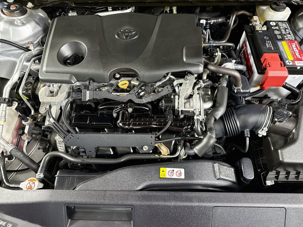 Used 2020 Toyota Camry SE FWD image 31
