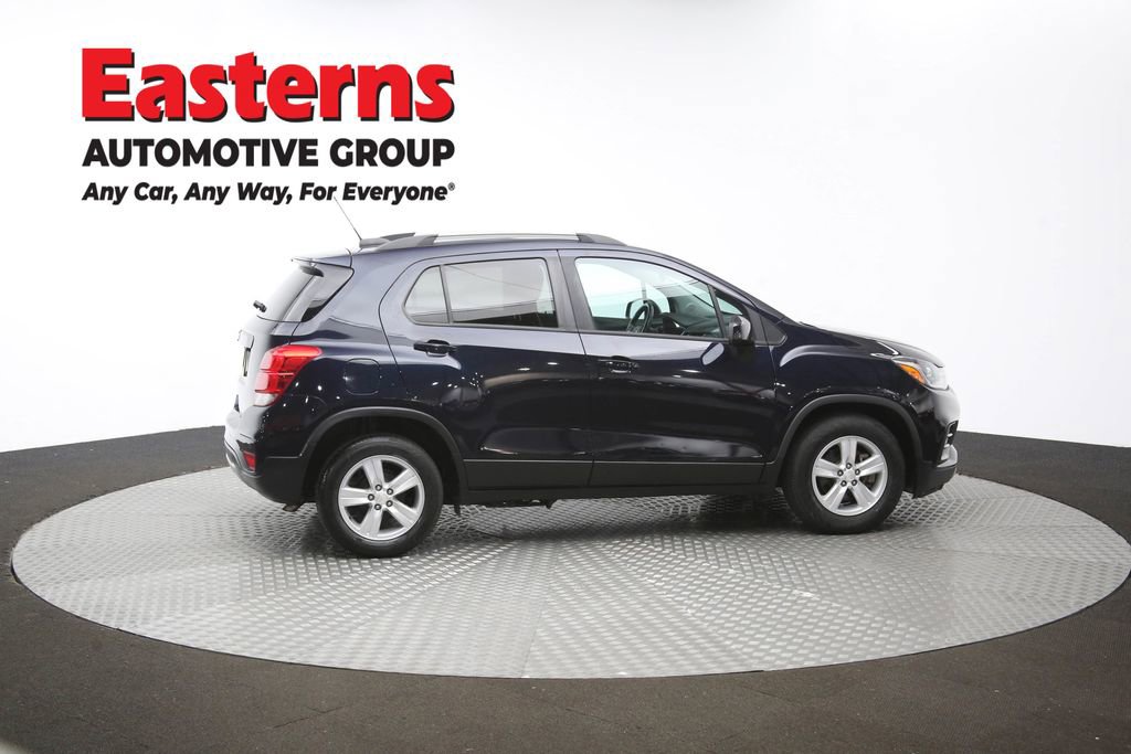 Used 2021 Chevrolet Trax LT w/ Driver Confidence Package image 42