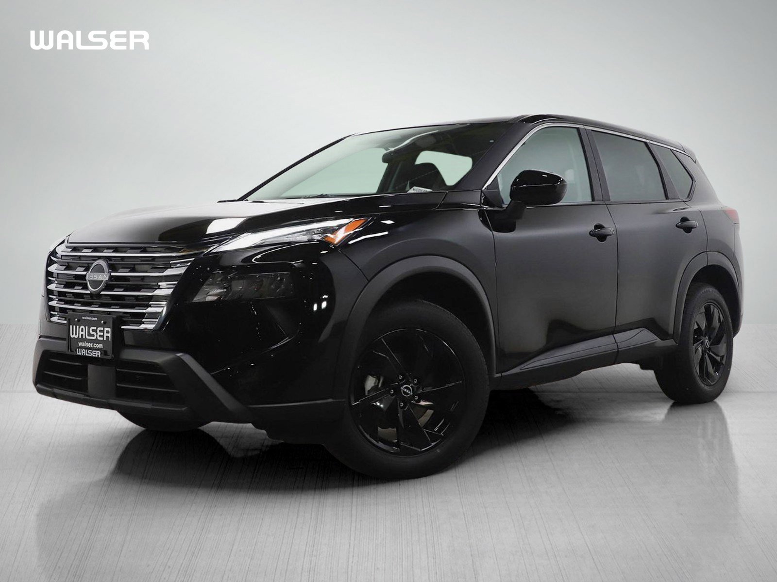 Used 2025 Nissan Rogue SV image 1