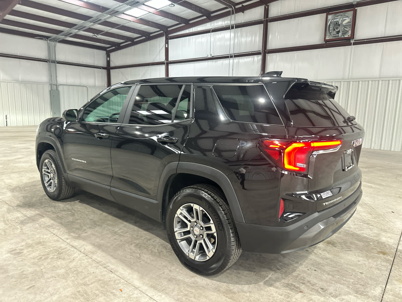 Used 2026 GMC Terrain Elevation FWD image 3