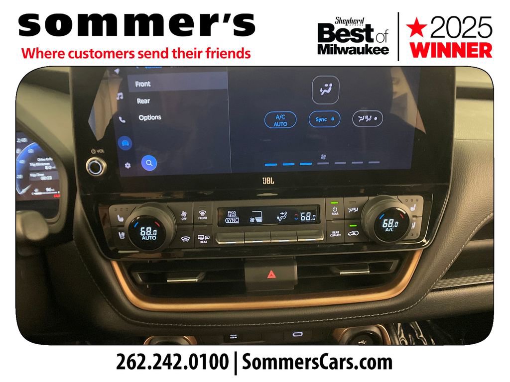 Used 2024 Toyota Grand Highlander AWD Hybrid image 16