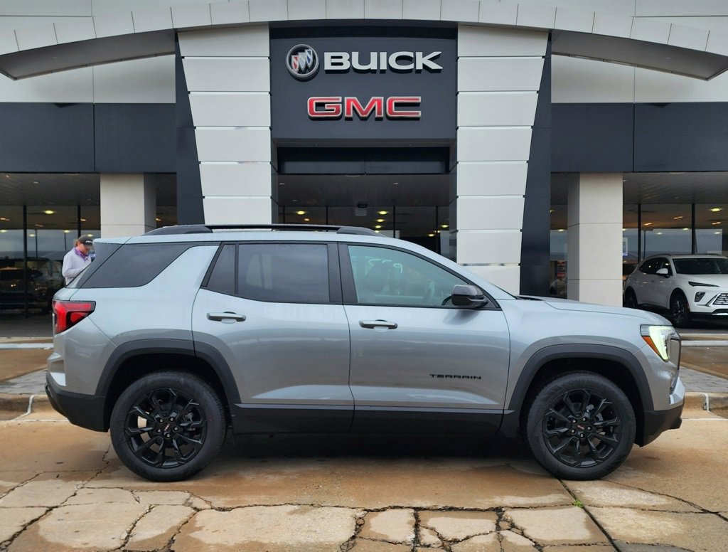 New 2026 GMC Terrain Elevation w/ Black Edition image 3