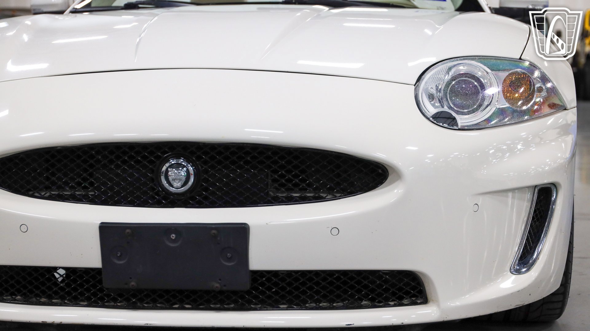 Used 2010 Jaguar XK Convertible image 10