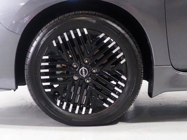 Used 2025 Nissan Leaf SV Plus FWD image 44