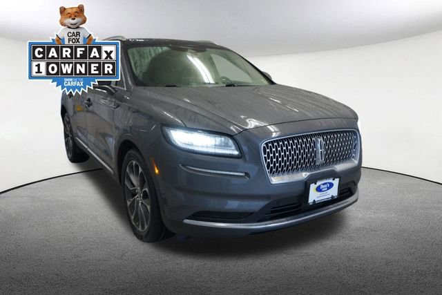 Used 2022 Lincoln Nautilus Reserve image 17