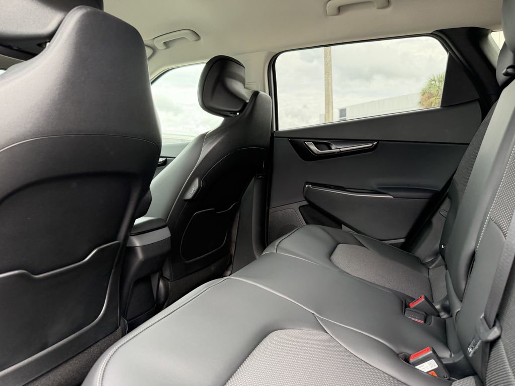 New 2025 Kia EV6 Light w/ Light LR Technology Package image 15