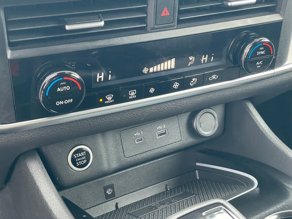 Certified 2023 Nissan Rogue SV AWD/4WD image 19