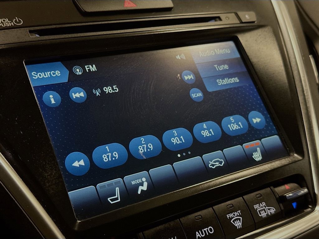 Used 2020 Acura MDX SH-AWD image 17