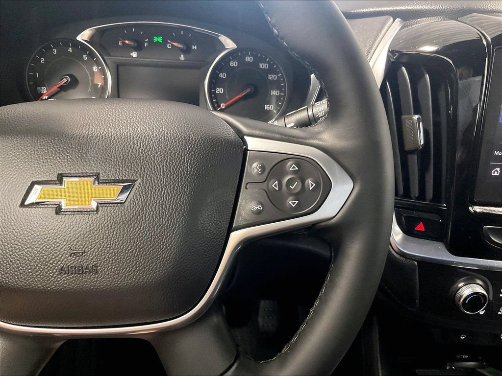Used 2023 Chevrolet Traverse LT AWD/4WD image 24