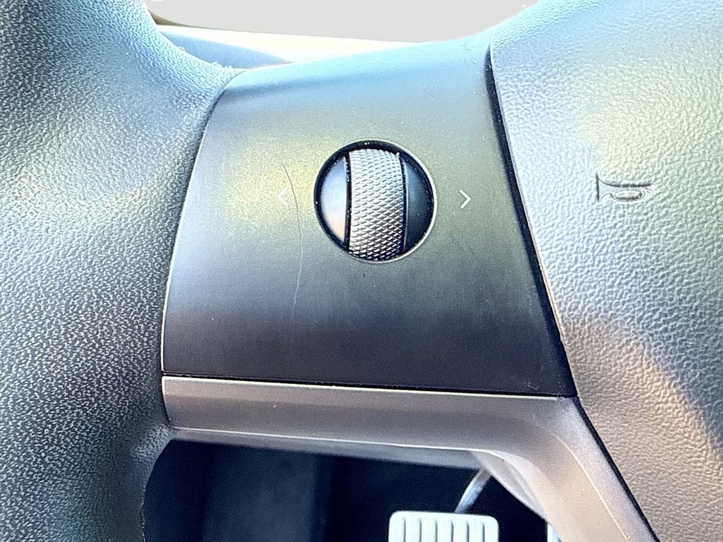 Used 2022 Tesla Model 3 Performance image 34