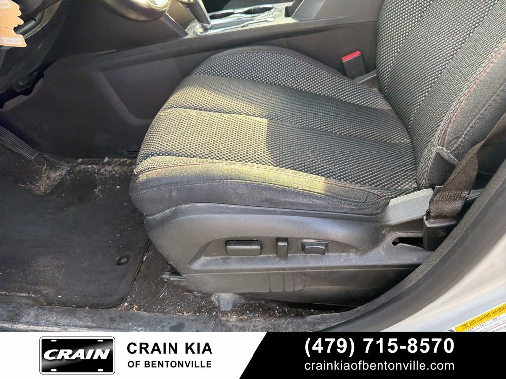 Used 2012 Chevrolet Equinox LT w/ Driver Convenience Package FWD image 11
