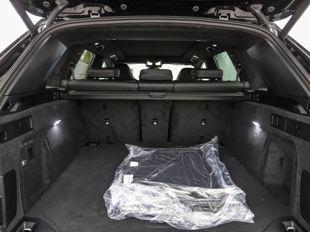 New 2026 BMW X5 M Competition w/ Executive Package AWD/4WD image 25