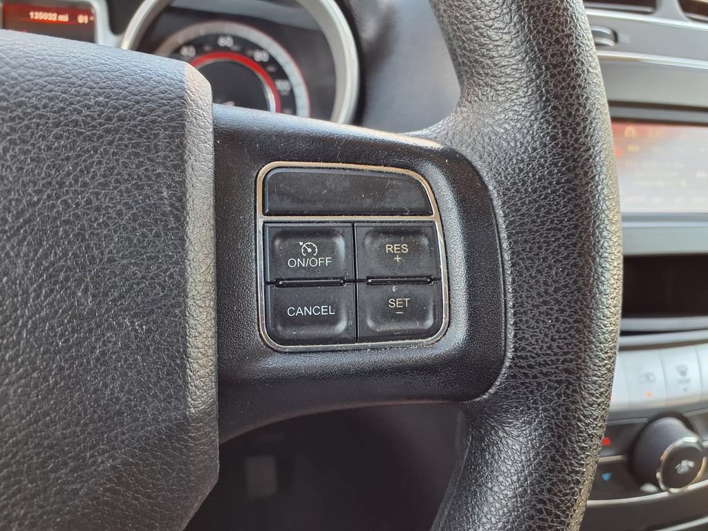 Used 2015 Dodge Journey SXT w/ Flexible Seating Group FWD image 11