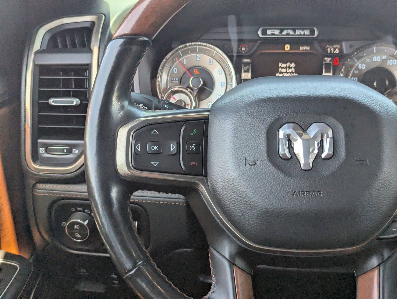 Used 2020 RAM 1500 Limited w/ Trailer Tow Group AWD/4WD image 24