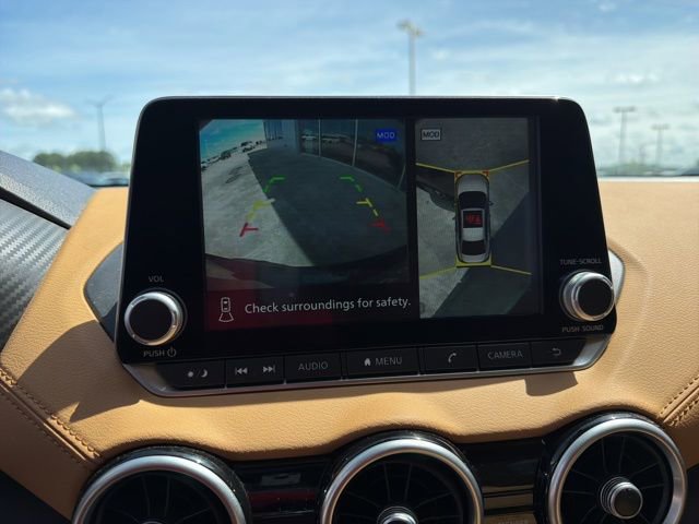 Used 2025 Nissan Sentra SV w/ SV Premium Package FWD image 16