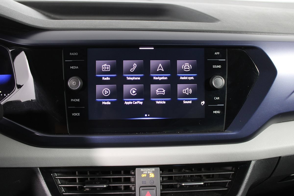 Used 2022 Volkswagen Taos SE FWD image 21