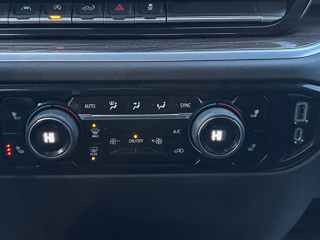 Used 2022 Chevrolet Silverado 1500 LT image 20