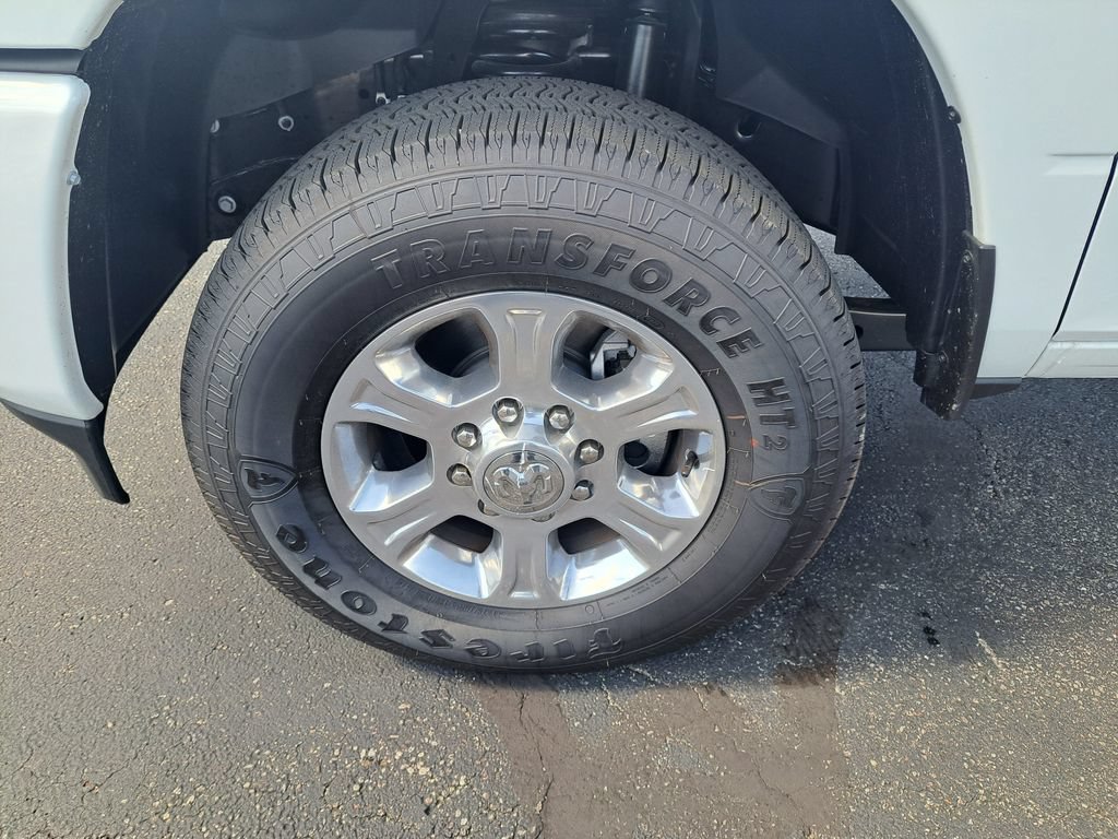 New 2026 RAM 3500 Big Horn AWD/4WD image 28