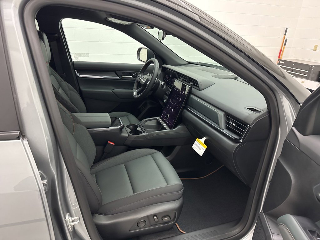 New 2026 GMC Terrain AT4 image 50