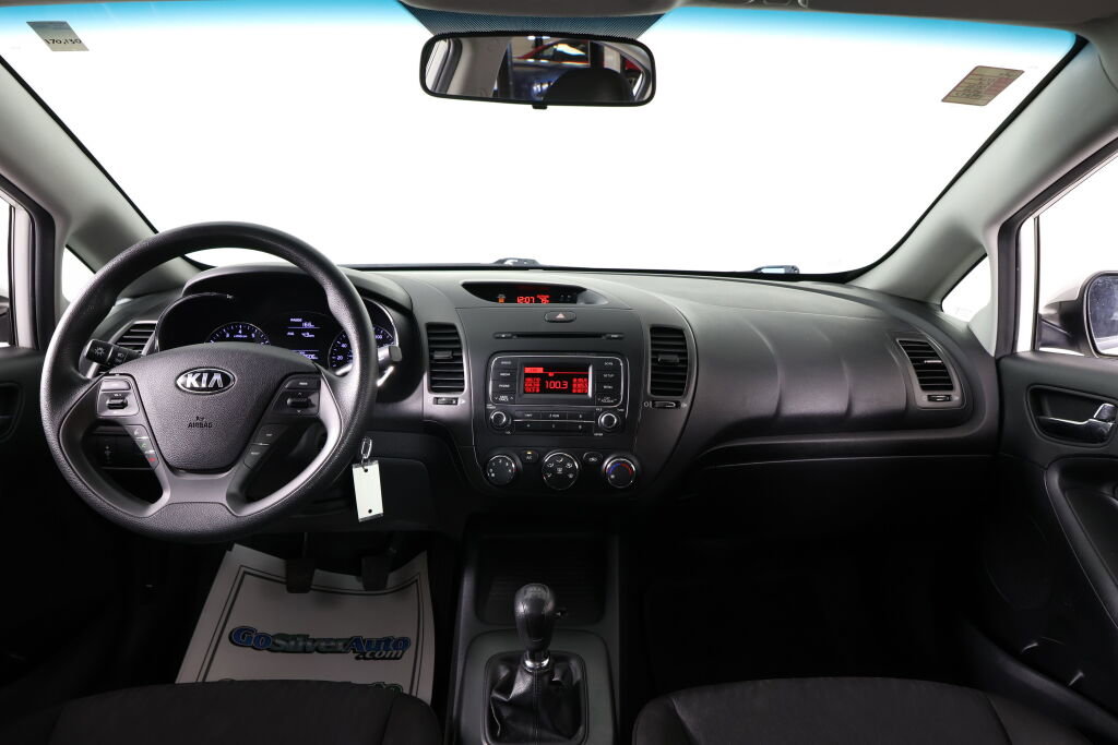 Used 2016 Kia Forte LX image 27