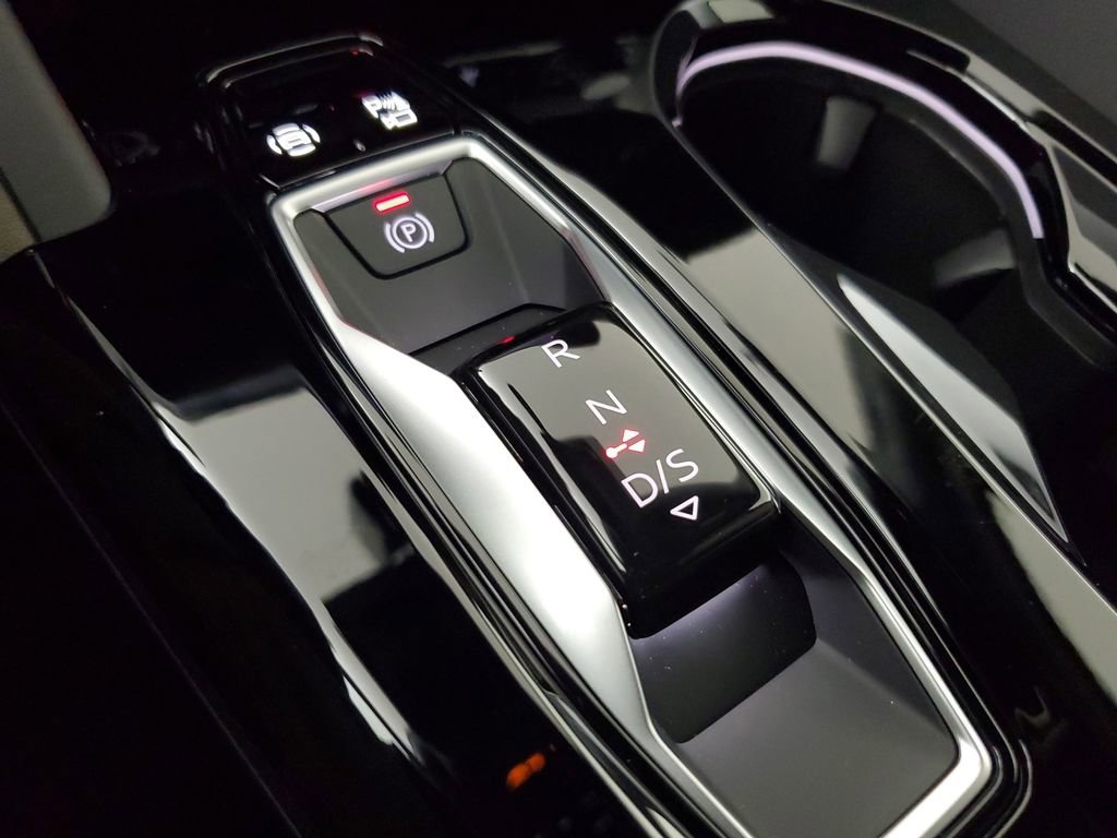 New 2026 Audi Q5 Premium AWD/4WD image 32